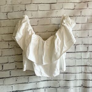 White Ruffle‎ Off-Shoulder Top